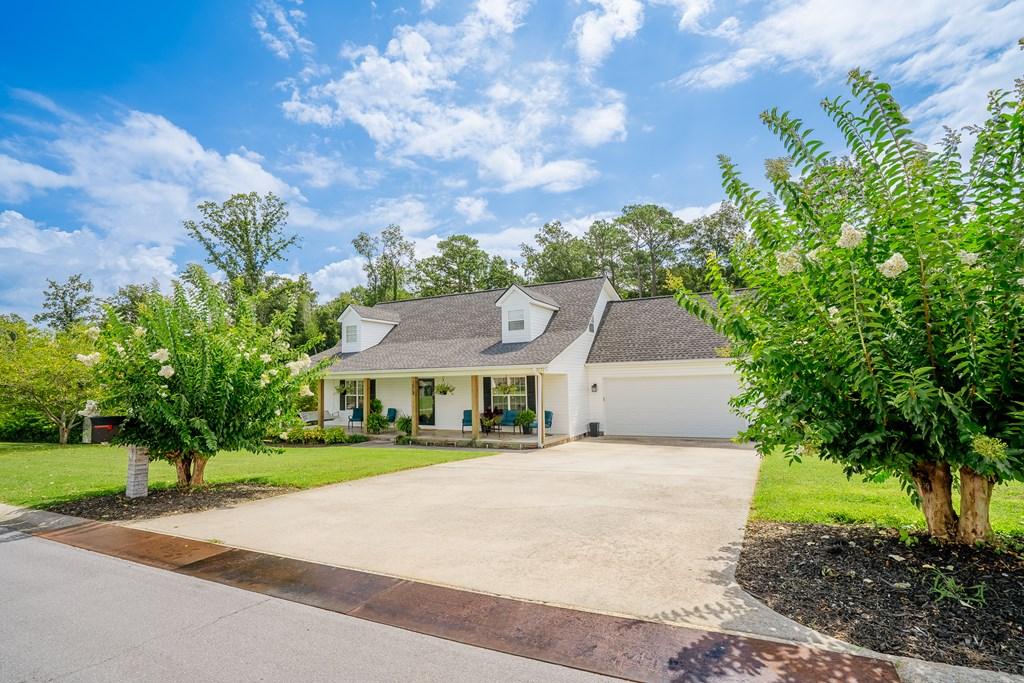 CHATSWORTH, Georgia, 30705, United States, 3 Bedrooms Bedrooms, ,3 BathroomsBathrooms,Residential,For Sale,1965219