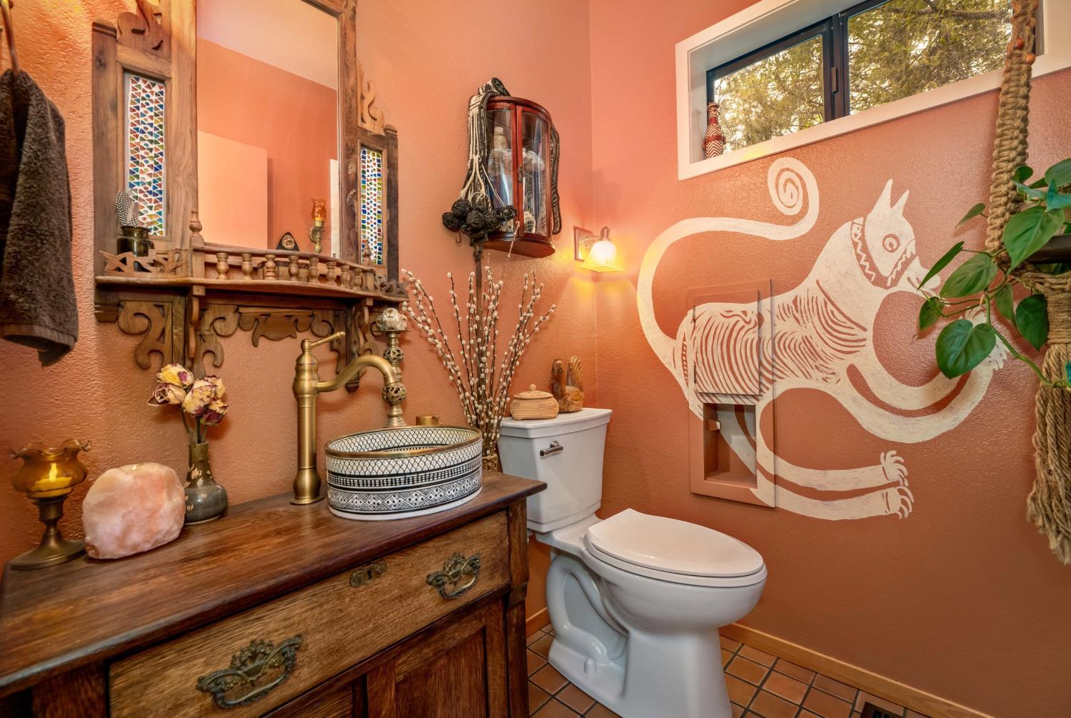 Foresthill, California, 95631, United States, 4 Bedrooms Bedrooms, ,3 BathroomsBathrooms,Residential,For Sale,2006028