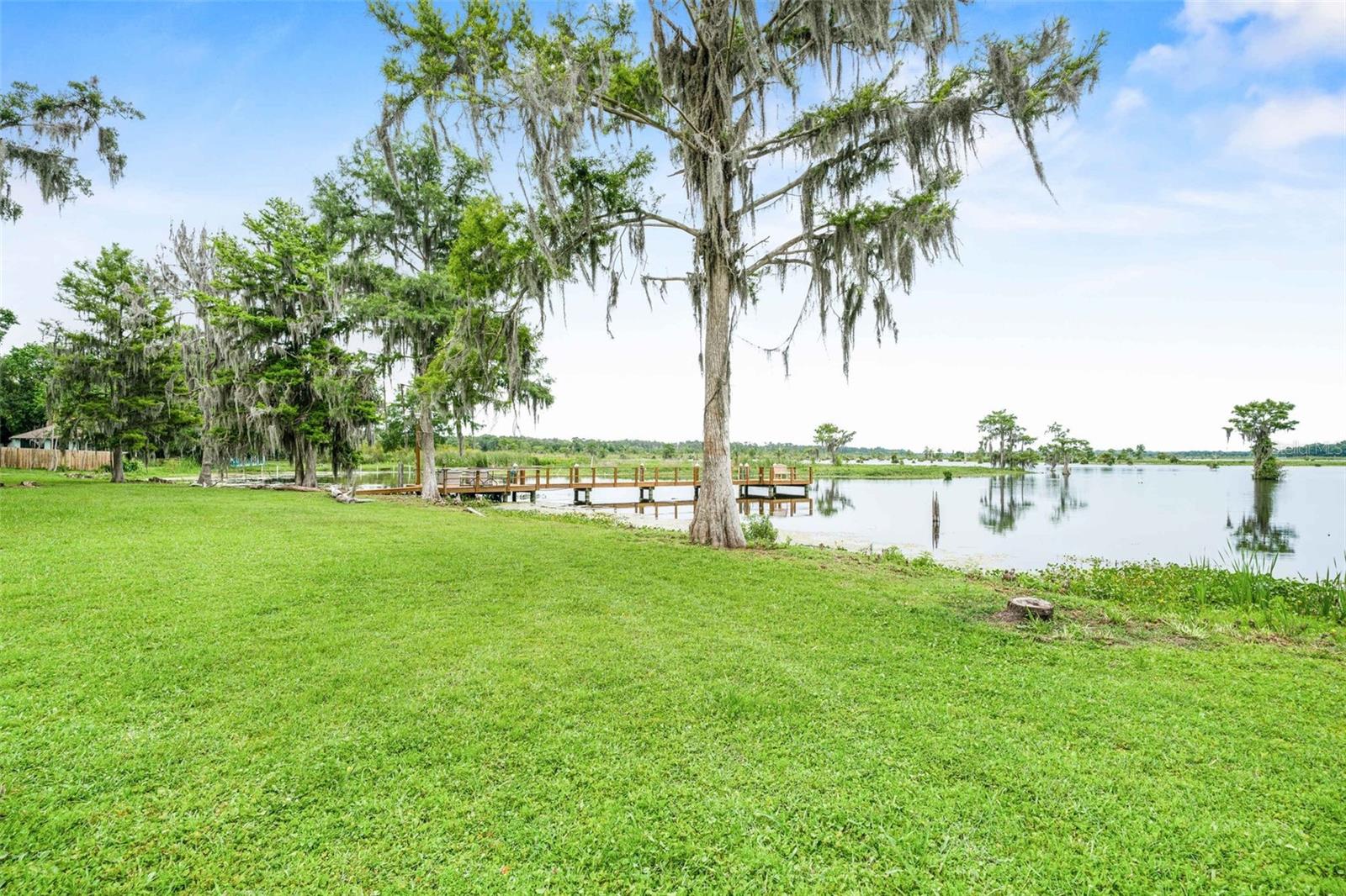 DUNNELLON, Florida, 34431, United States, 15 Bedrooms Bedrooms, ,10 BathroomsBathrooms,Residential,For Sale,1829538
