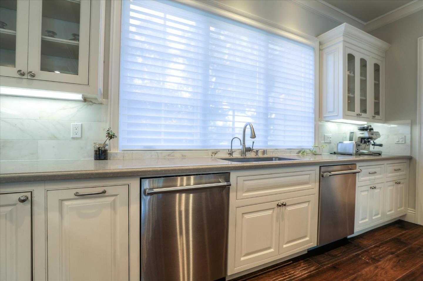 San Jose, California, 95126, United States, 4 Bedrooms Bedrooms, ,6 BathroomsBathrooms,Residential,For Sale,1987802