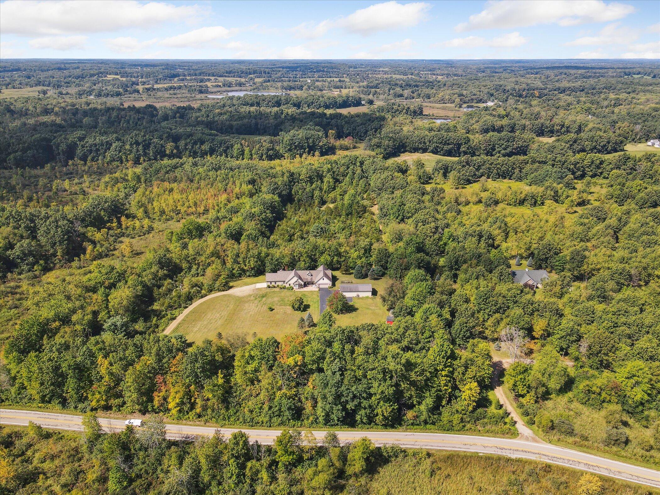 Horton, Michigan, 49246, United States, 5 Bedrooms Bedrooms, ,4 BathroomsBathrooms,Residential,For Sale,1940330