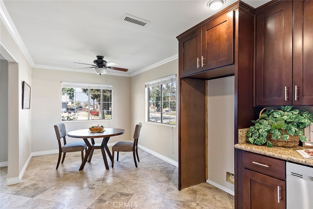 Rialto, California, 92377, United States, 4 Bedrooms Bedrooms, ,2 BathroomsBathrooms,Residential,For Sale,1899973