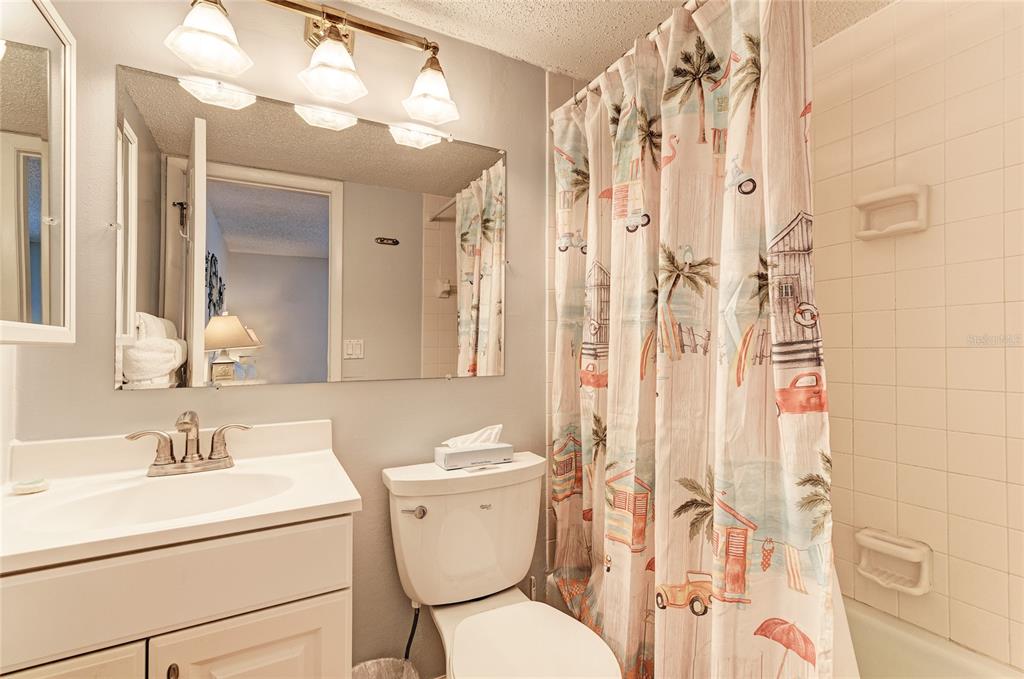 Longboat Key, Florida, 34228, United States, 2 Bedrooms Bedrooms, ,2 BathroomsBathrooms,Residential,For Sale,2003036