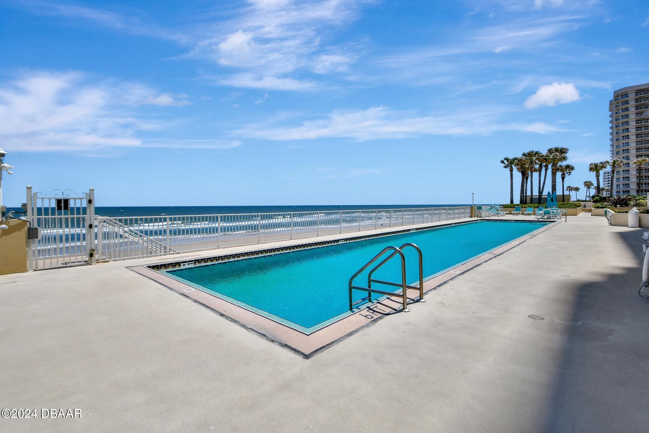 Daytona Beach Shores, Florida, 32118, United States, 2 Bedrooms Bedrooms, ,2 BathroomsBathrooms,Residential,For Sale,1924936