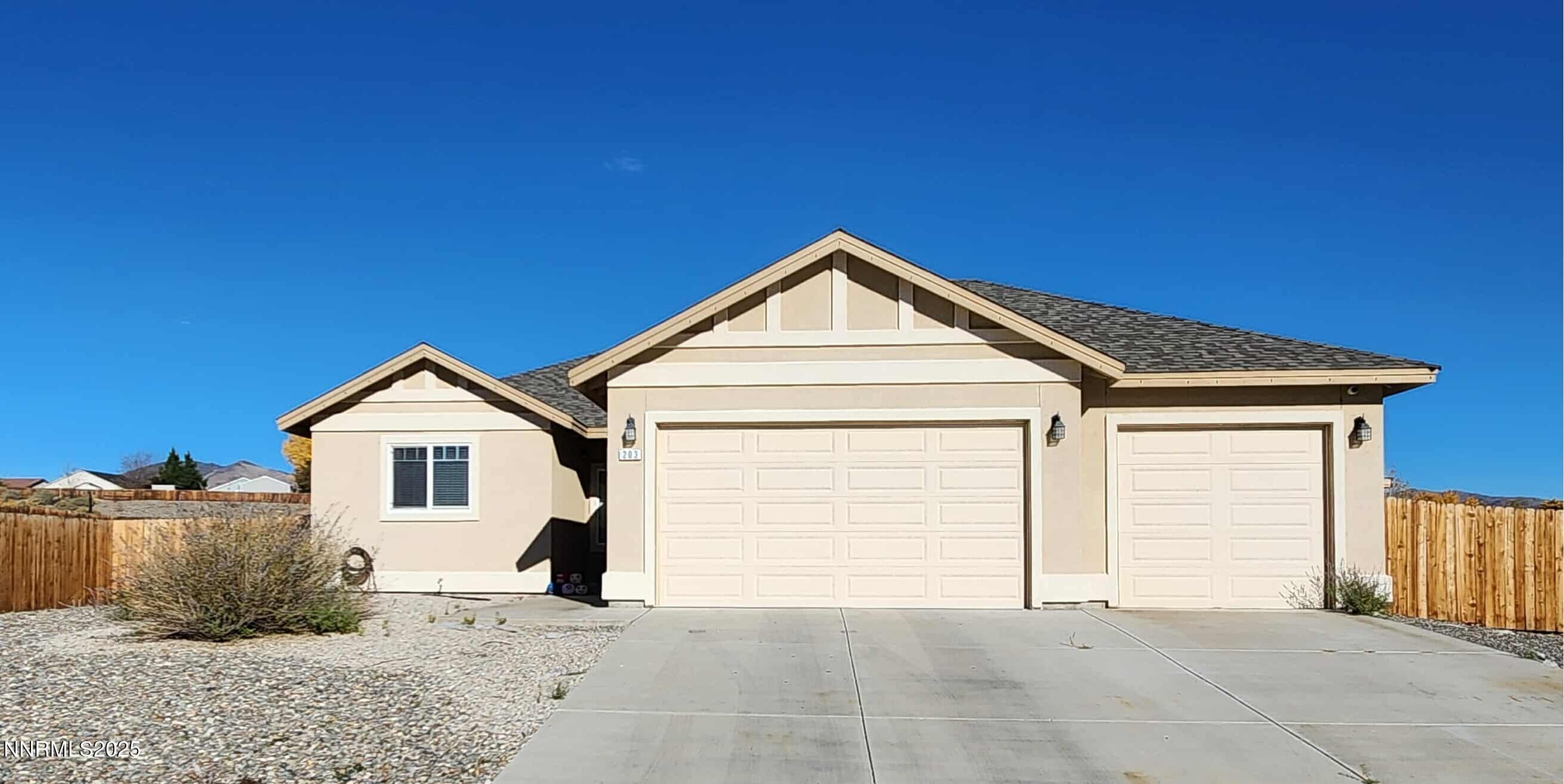 Dayton, Nevada, 89403, United States, 4 Bedrooms Bedrooms, ,3 BathroomsBathrooms,Residential,For Sale,1989070