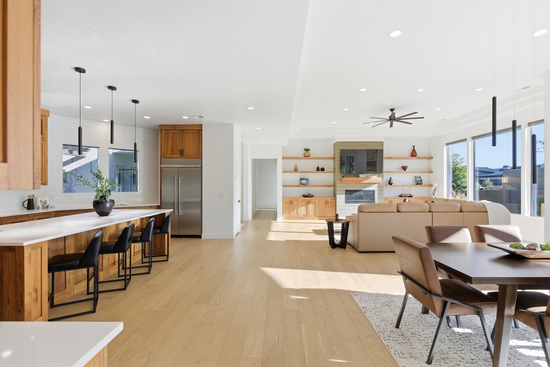  Modern home In The Heart Of The Gated Side Of The Ledges Golf Course - 物件實景