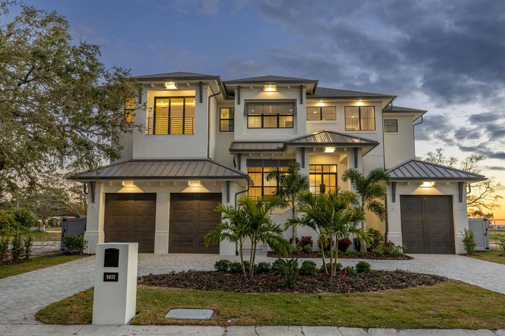 5032 W Longfellow Avenue, Tampa, Florida, 33629, United States, 5 Bedrooms Bedrooms, ,8 BathroomsBathrooms,Residential,For Sale,5032 W Longfellow Avenue,1414104
