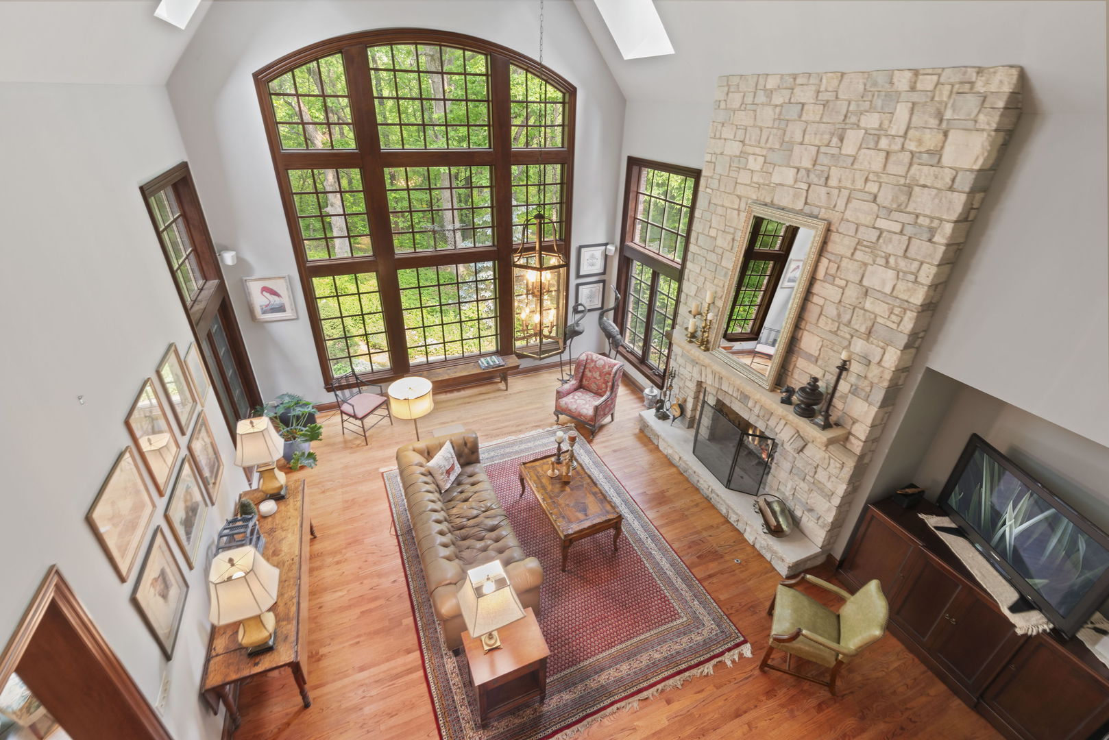 St. Charles, Illinois, 60175, United States, 4 Bedrooms Bedrooms, ,5 BathroomsBathrooms,Residential,For Sale,1848567