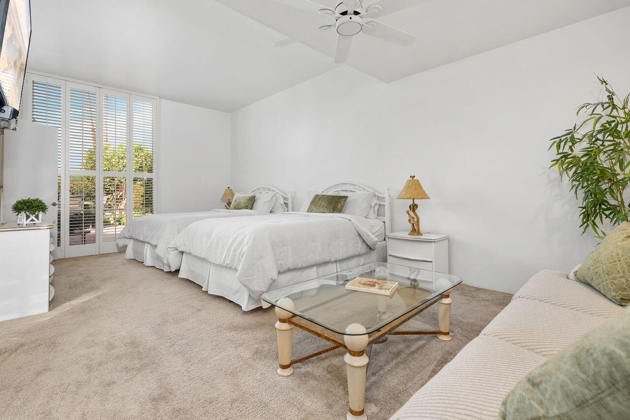 Palm Desert, California, 92260, United States, 2 Bedrooms Bedrooms, ,2 BathroomsBathrooms,Residential,For Sale,1992919