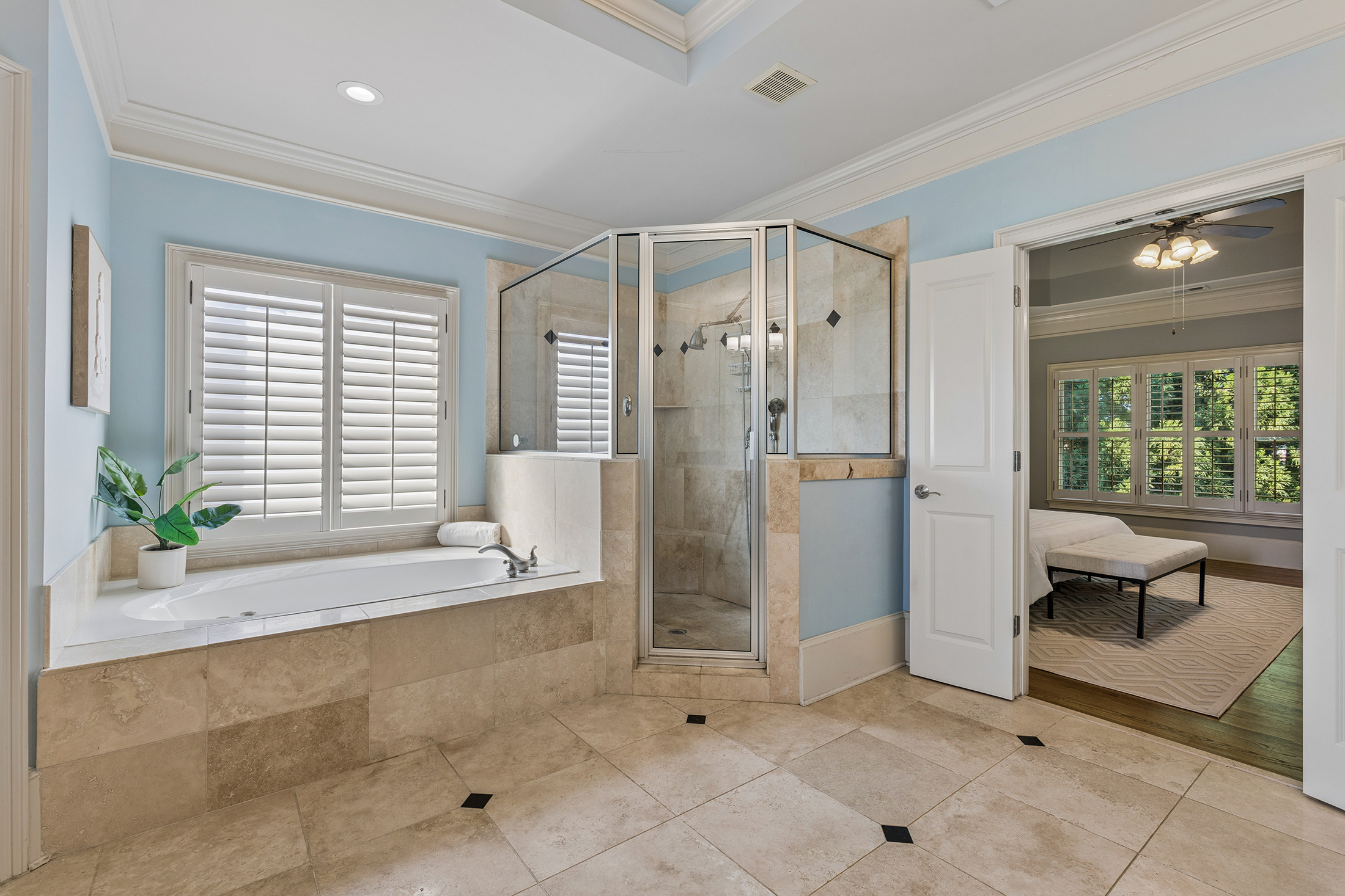  Ideally Located Within One Mile of Roswell’s Beloved Historic Canton Street - 物件實景