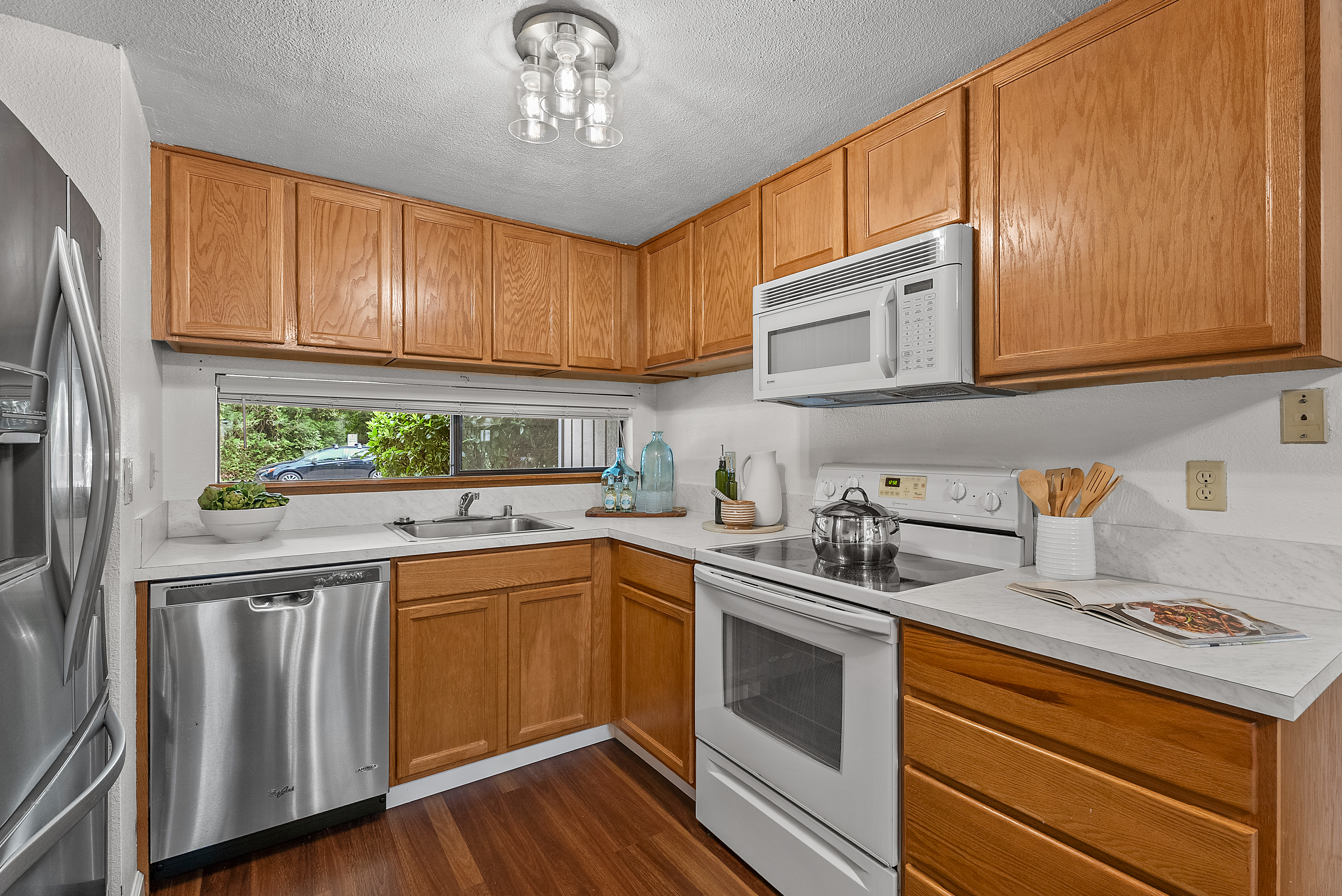  4005 145th Ave NE, Bellevue, WA 98007 - 物件實景