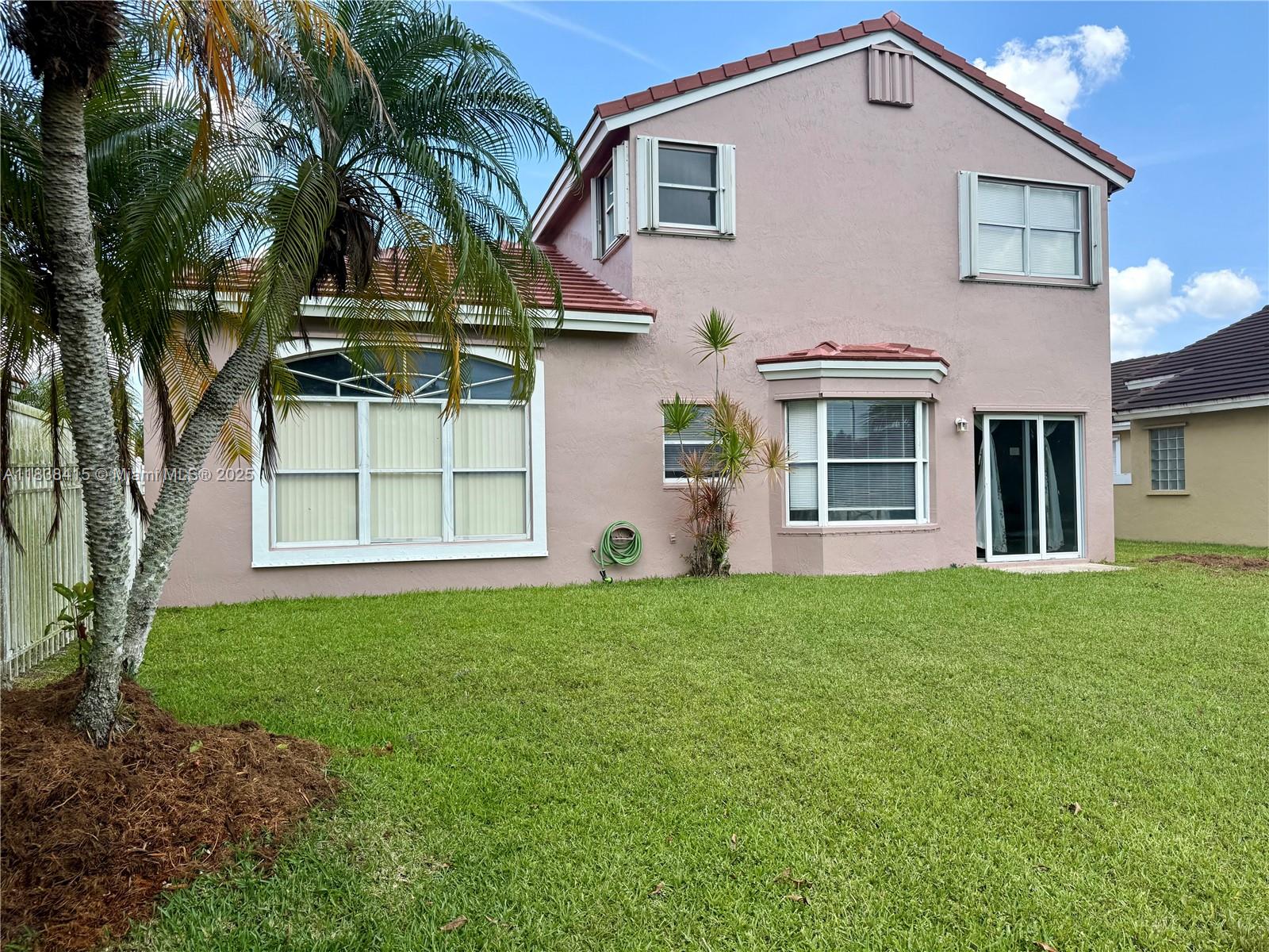 Pembroke Pines, Florida, 33029, United States, 4 Bedrooms Bedrooms, ,3 BathroomsBathrooms,Residential,For Sale,1890530