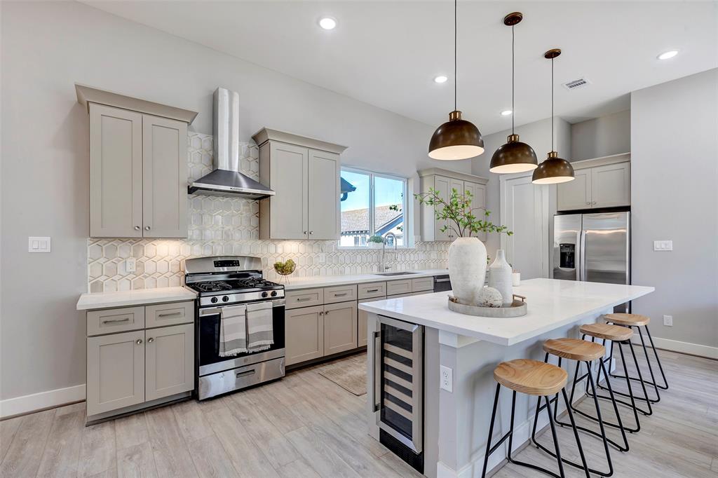 Houston, Texas, 77003, United States, 3 Bedrooms Bedrooms, ,4 BathroomsBathrooms,Residential,For Sale,1793835