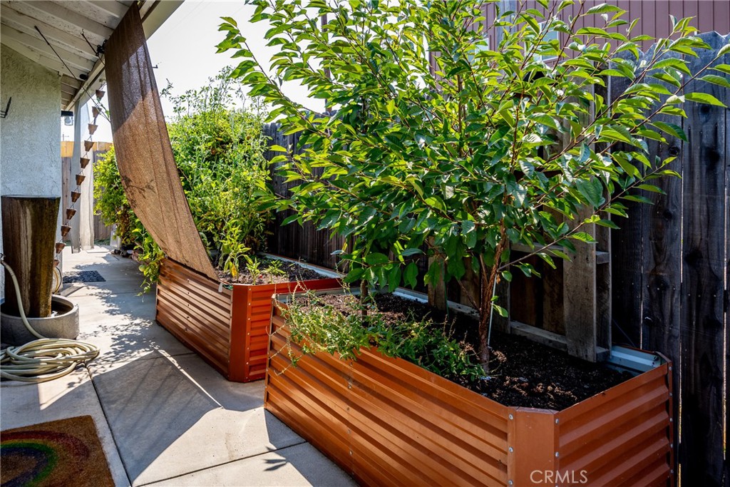 Paso Robles, California, 93446, United States, 2 Bedrooms Bedrooms, ,2 BathroomsBathrooms,Residential,For Sale,1977542