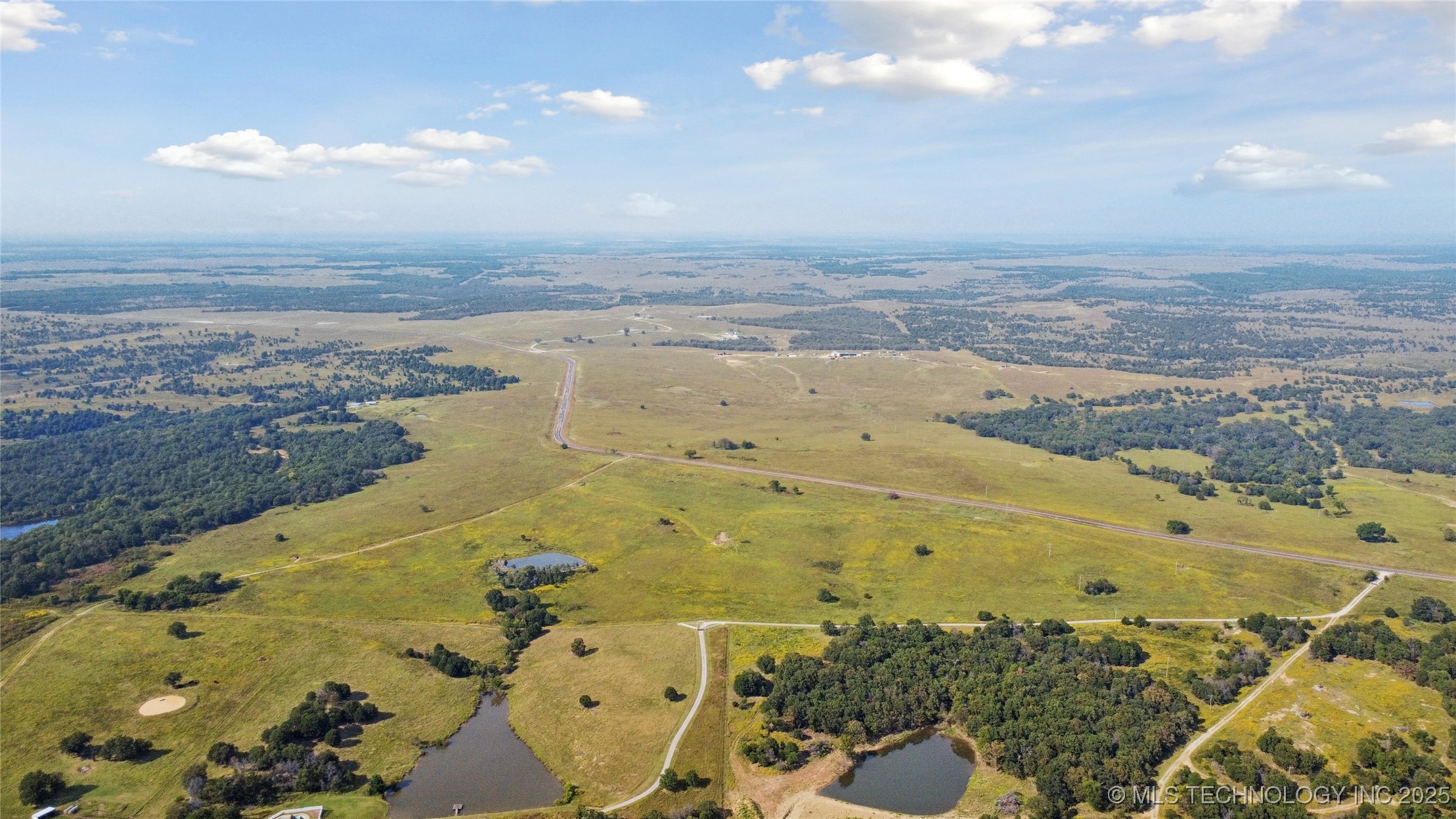 Bartlesville, Oklahoma, 74003, United States, ,Residential,For Sale,1963998