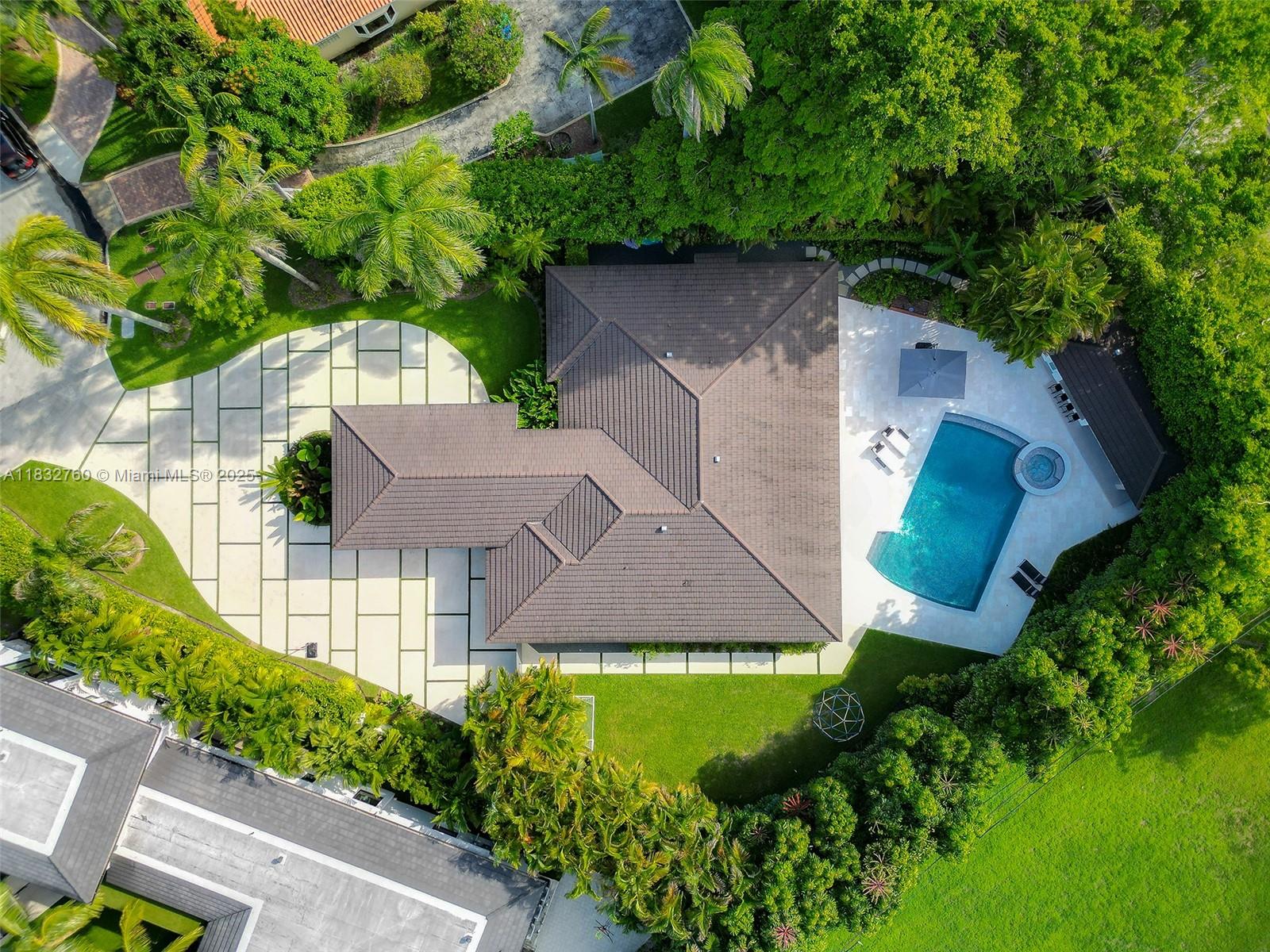 Miami, Florida, 33137, United States, 4 Bedrooms Bedrooms, ,5 BathroomsBathrooms,Residential,For Sale,1883564
