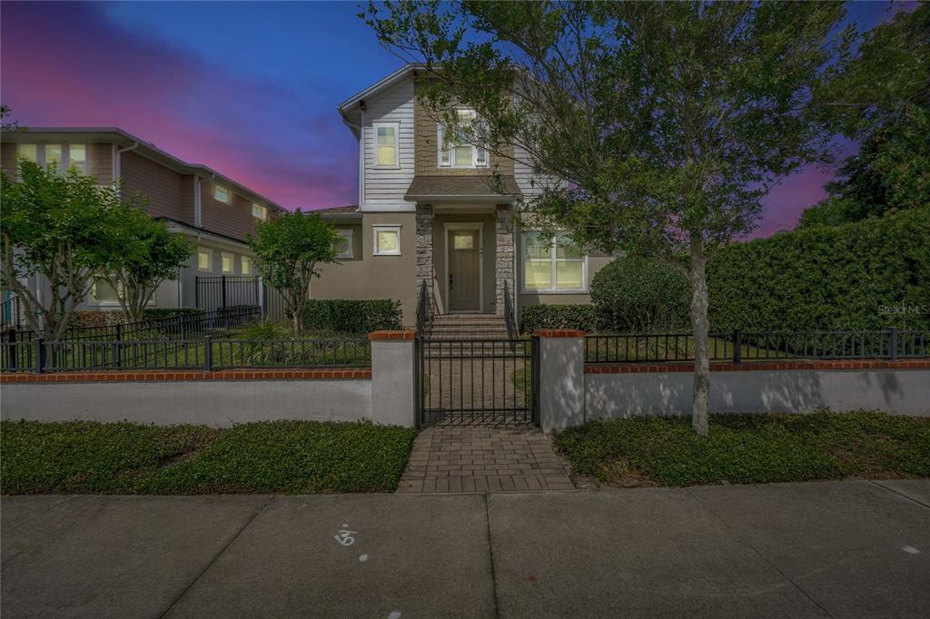 Winter Park, Florida, 32789, United States, 3 Bedrooms Bedrooms, ,3 BathroomsBathrooms,Residential,For Sale,1933203
