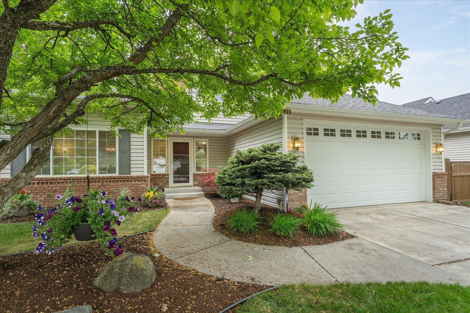 Spokane, Washington, 99224, United States, 4 Bedrooms Bedrooms, ,4 BathroomsBathrooms,Residential,For Sale,1976700