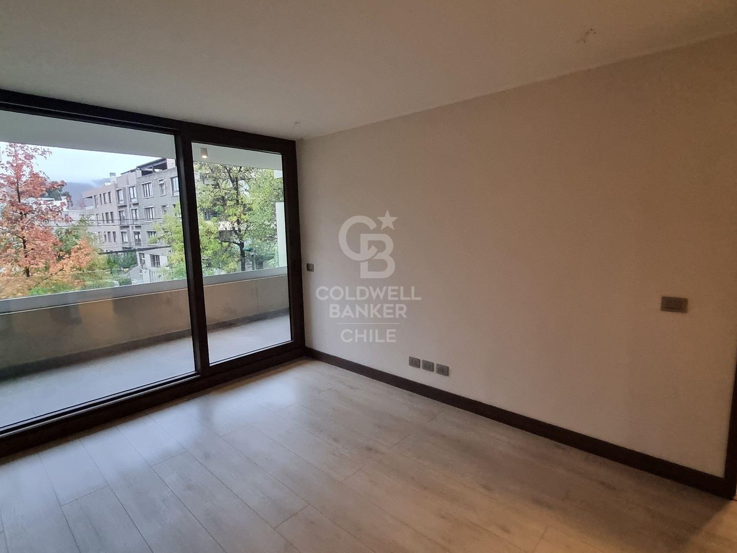 Lo Barnechea, Chile, 2 Bedrooms Bedrooms, ,2 BathroomsBathrooms,Residential,For Sale,1807133