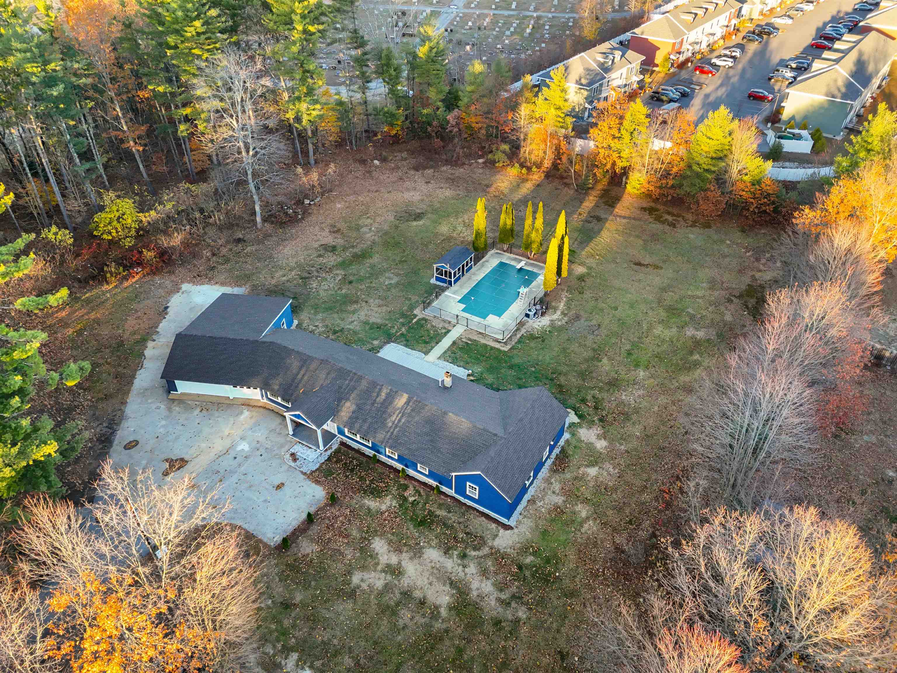 Concord, New Hampshire, 03303, United States, 4 Bedrooms Bedrooms, ,1 BathroomBathrooms,Residential,For Sale,1988375