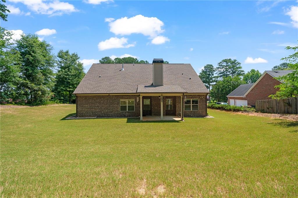 Loganville, Georgia, 30052, United States, 4 Bedrooms Bedrooms, ,3 BathroomsBathrooms,Residential,For Sale,1979401