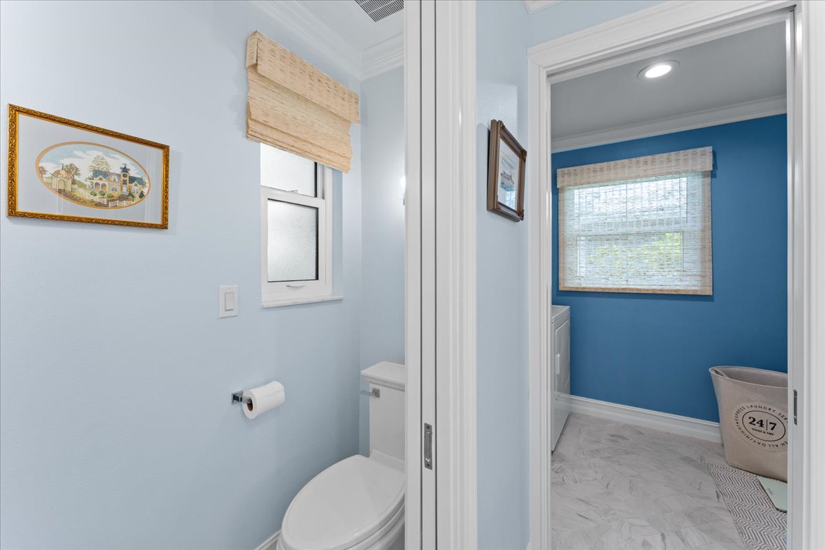 Seminole, Florida, 33772, United States, 3 Bedrooms Bedrooms, ,2 BathroomsBathrooms,Residential,For Sale,2048345