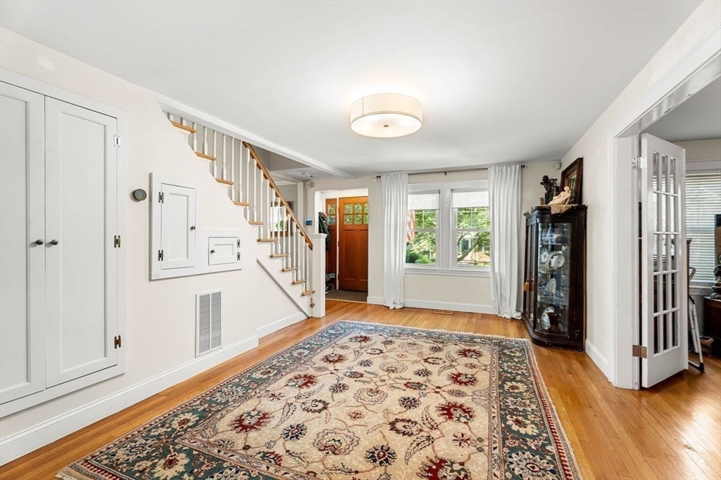 Marblehead, Massachusetts, 01945, United States, 4 Bedrooms Bedrooms, ,3 BathroomsBathrooms,Residential,For Sale,1903628