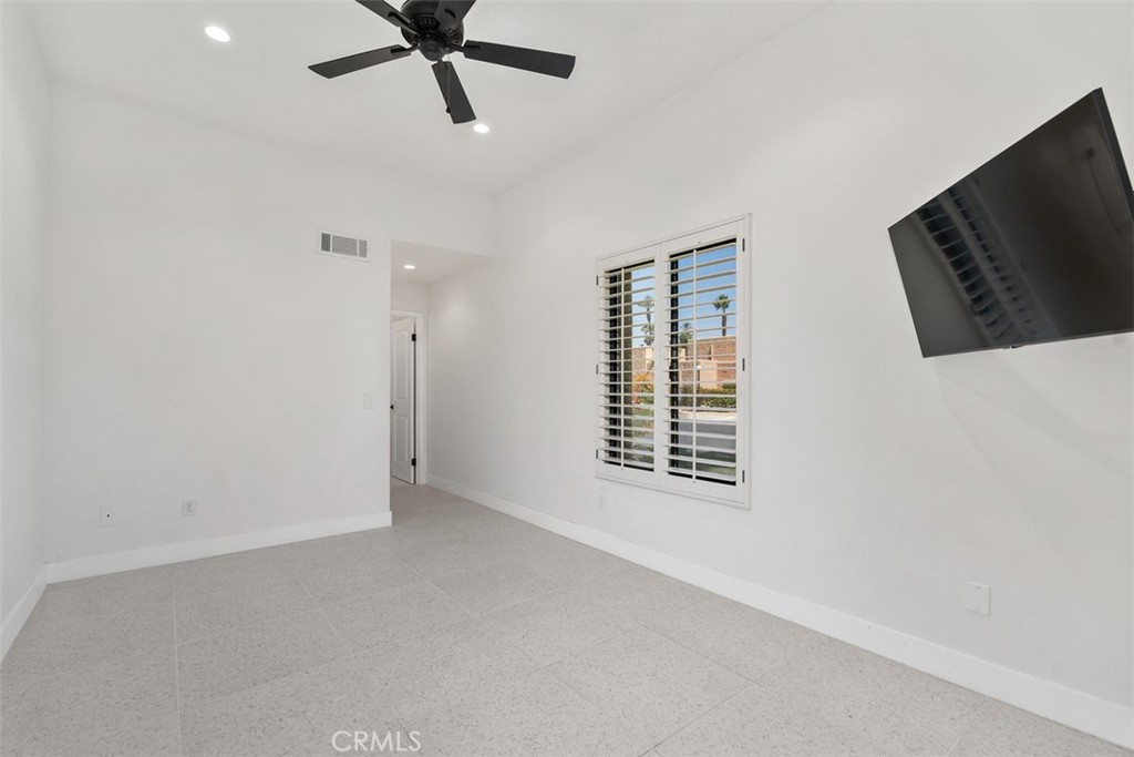 Palm Springs, California, 92264, United States, 2 Bedrooms Bedrooms, ,2 BathroomsBathrooms,Residential,For Sale,1856182