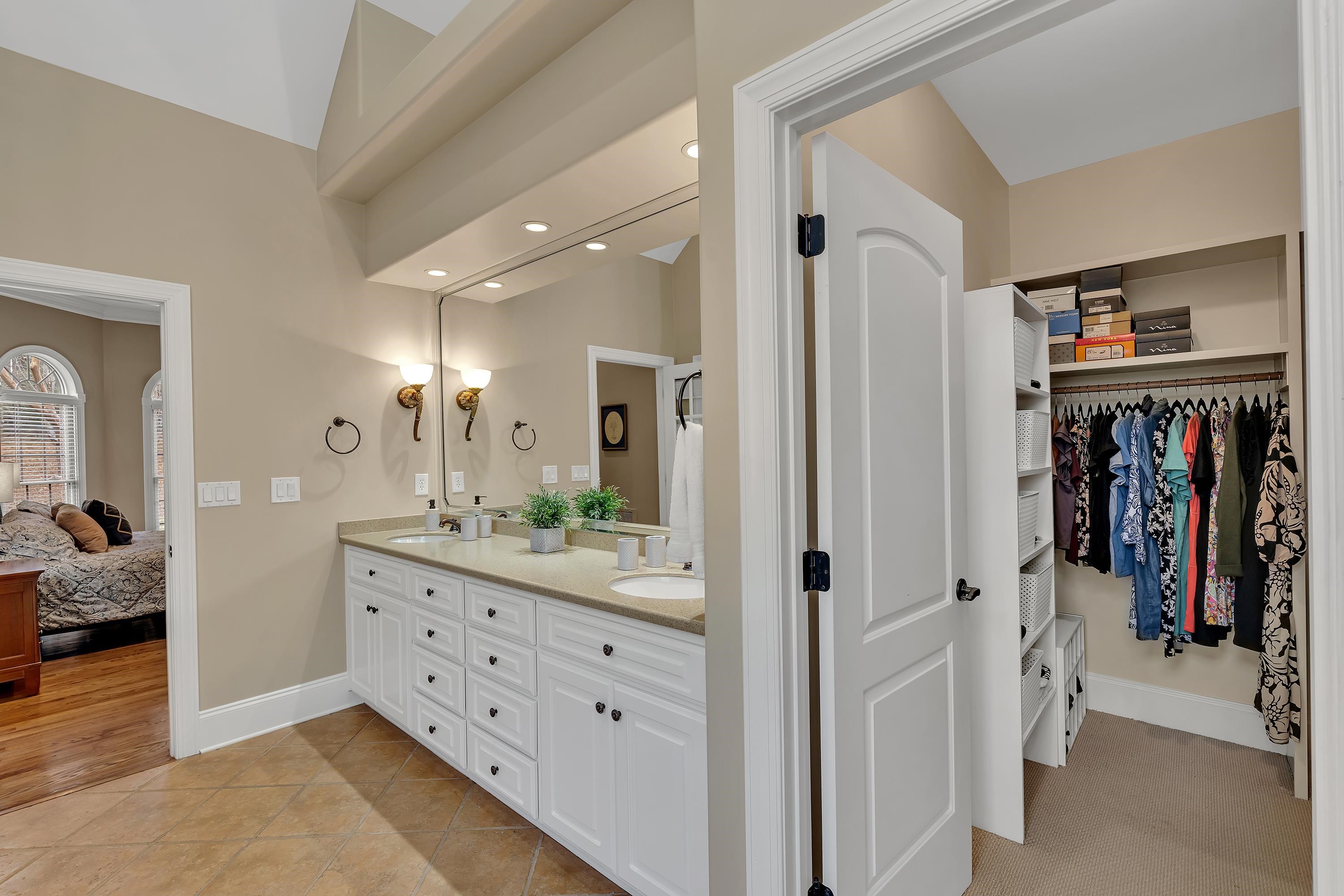 Spartanburg, South Carolina, 29306, United States, 4 Bedrooms Bedrooms, ,4 BathroomsBathrooms,Residential,For Sale,1818931