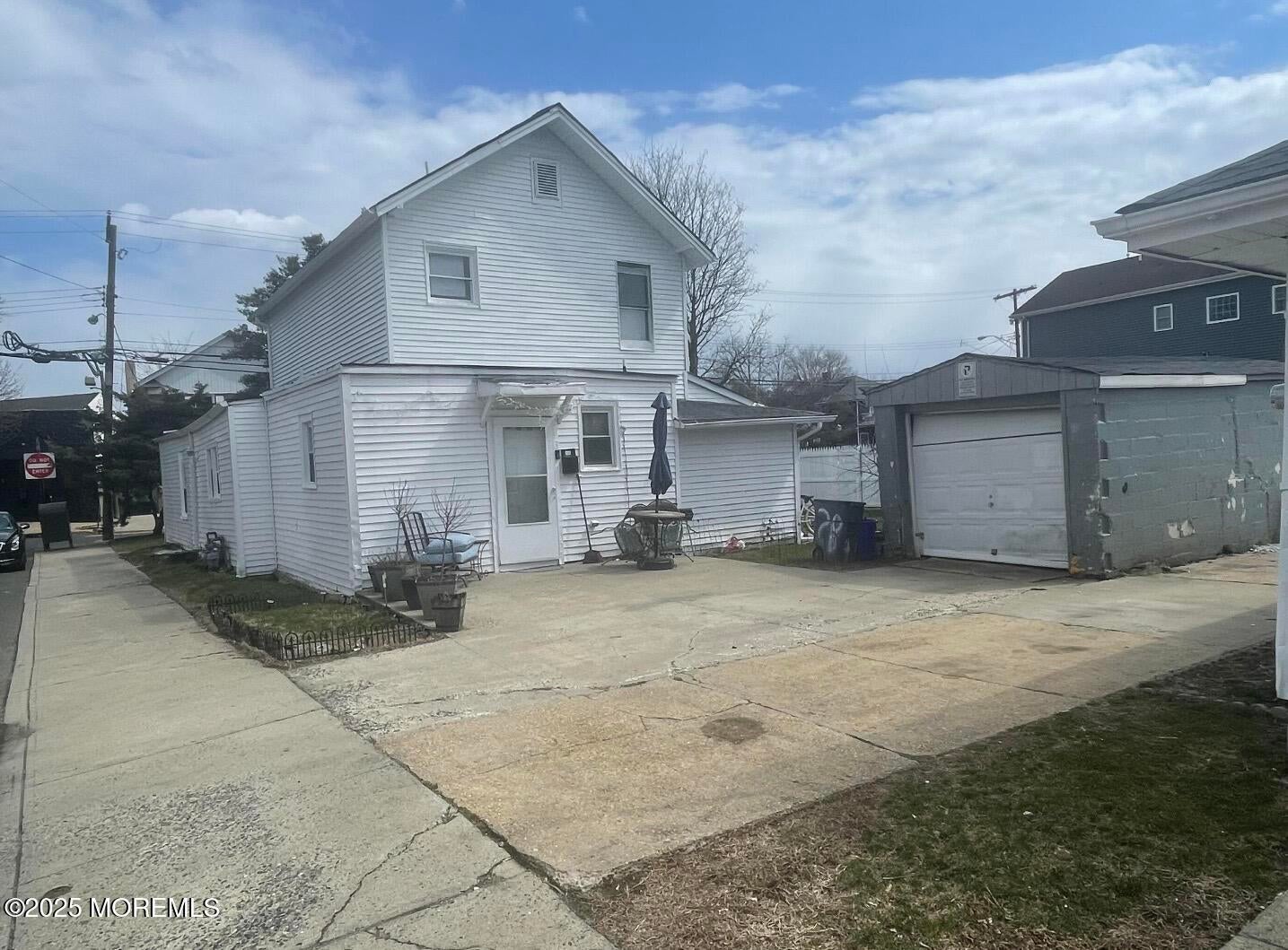 Long Branch, New Jersey, 07740, United States, 7 Bedrooms Bedrooms, ,4 BathroomsBathrooms,Residential,For Sale,1981618