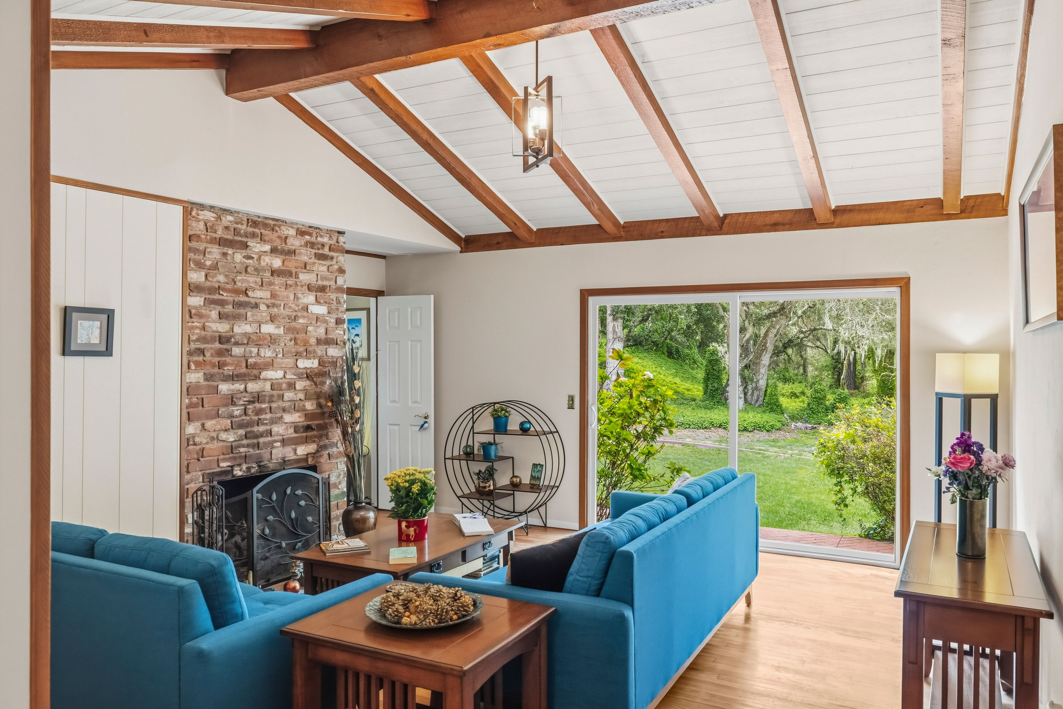  25193 Flanders Drive, Carmel - 物件實景
