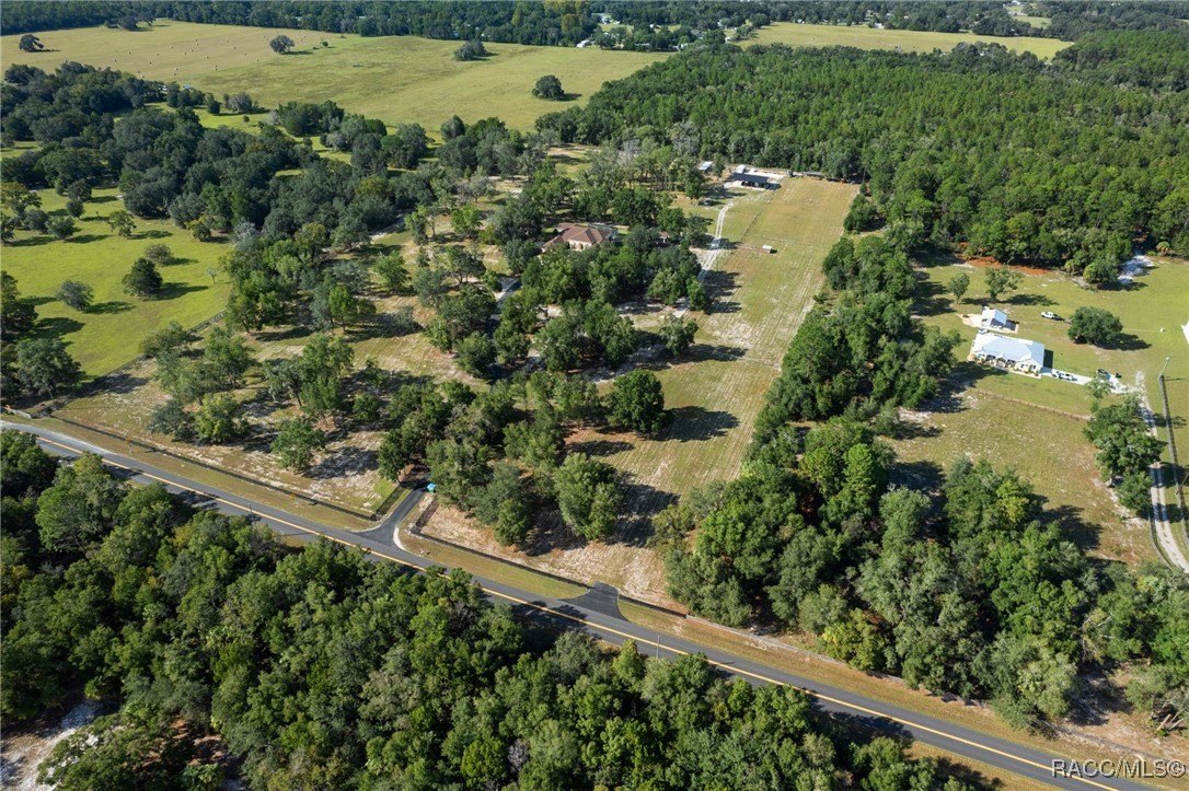 Crystal River, Florida, 34428, United States, 4 Bedrooms Bedrooms, ,4 BathroomsBathrooms,Residential,For Sale,1983688