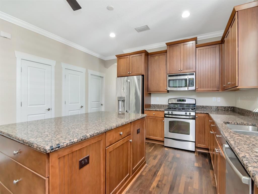 Tampa, Florida, 33629, United States, 5 Bedrooms Bedrooms, ,4 BathroomsBathrooms,Residential,For Sale,1941036