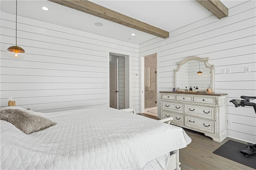 Alpharetta, Georgia, 30005, United States, 3 Bedrooms Bedrooms, ,3 BathroomsBathrooms,Residential,For Sale,1907831
