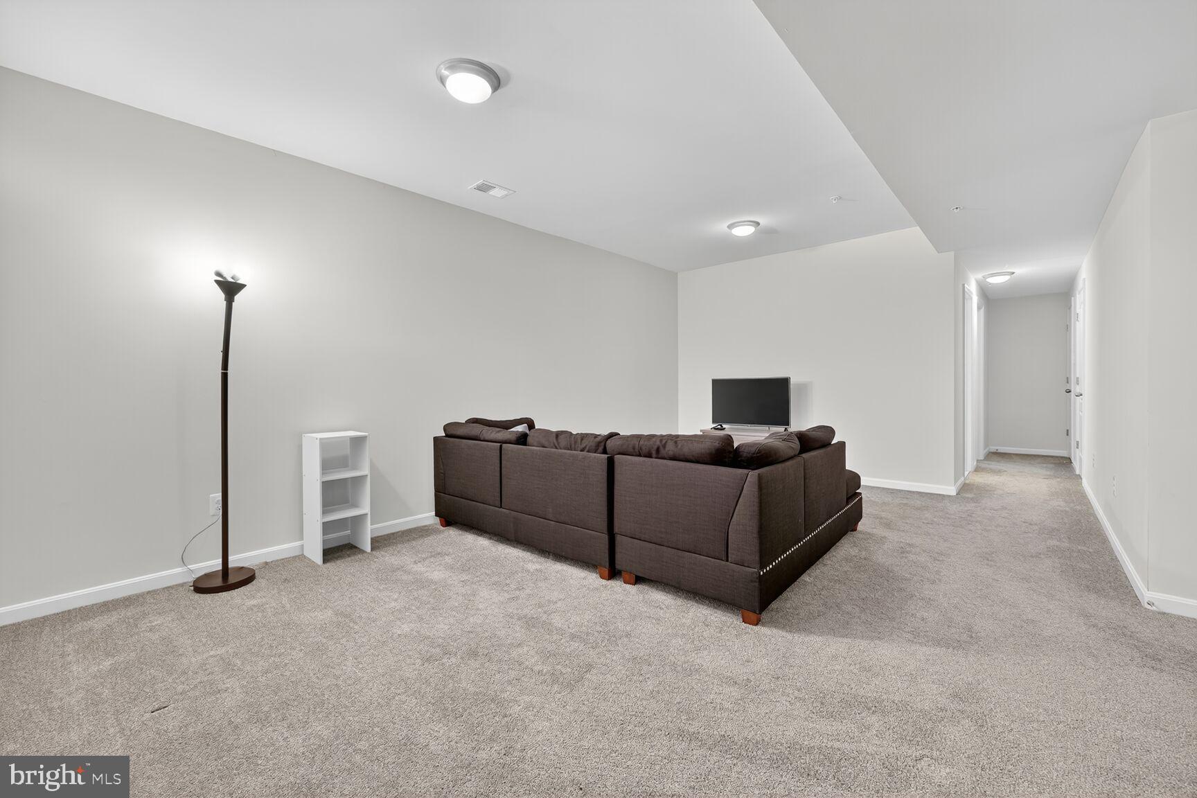 Accokeek, Maryland, 20607, United States, 5 Bedrooms Bedrooms, ,4 BathroomsBathrooms,Residential,For Sale,2005401