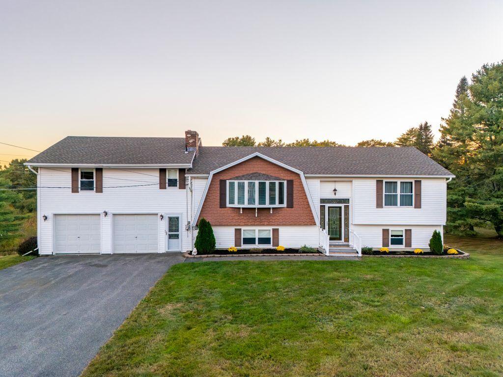 Saco, Maine, 04072, United States, 5 Bedrooms Bedrooms, ,2 BathroomsBathrooms,Residential,For Sale,1960704