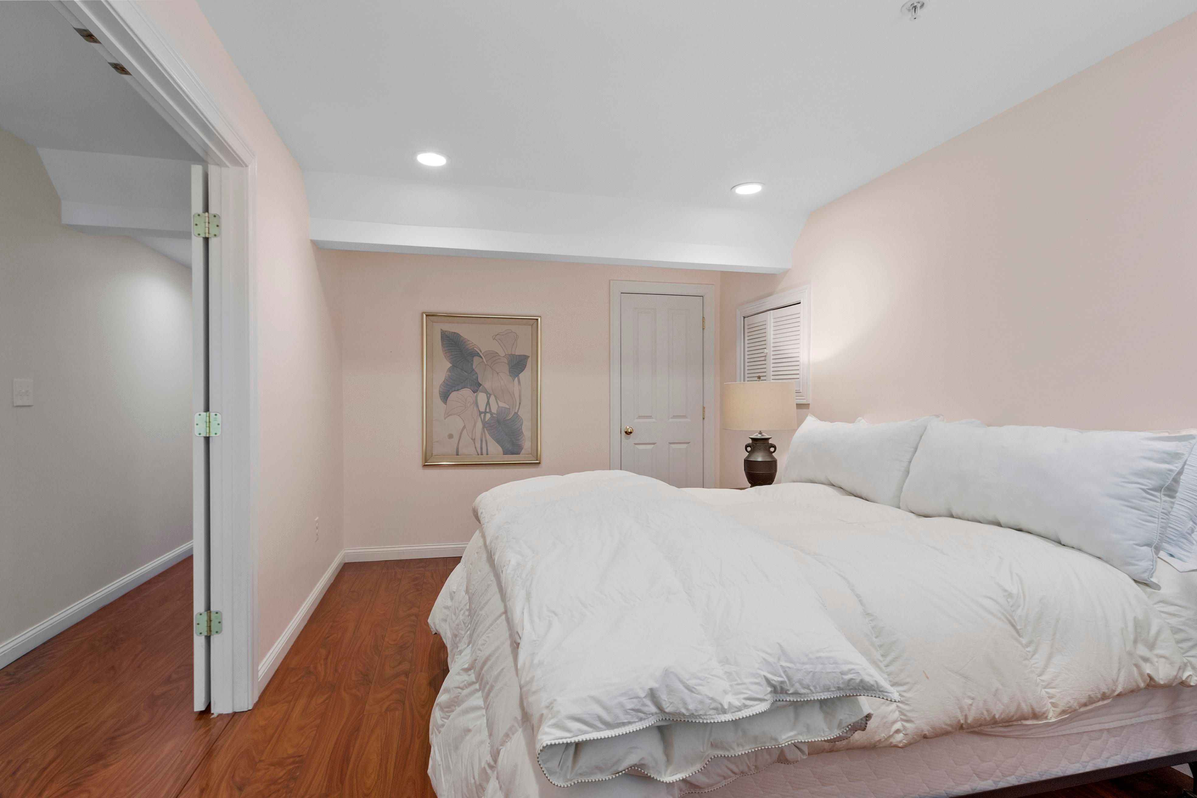  5 Vine Brook Way, Woburn, MA 01801 - 物件實景