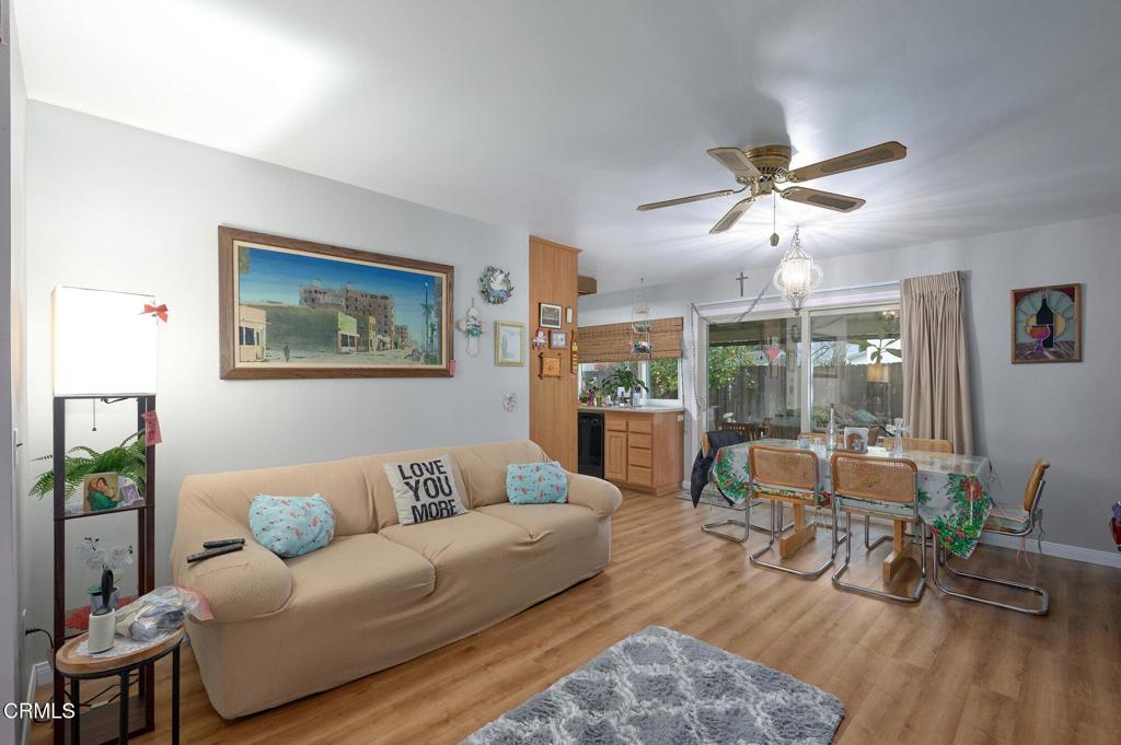 Thousand Oaks, California, 91362, United States, 4 Bedrooms Bedrooms, ,1 BathroomBathrooms,Residential,For Sale,1975881