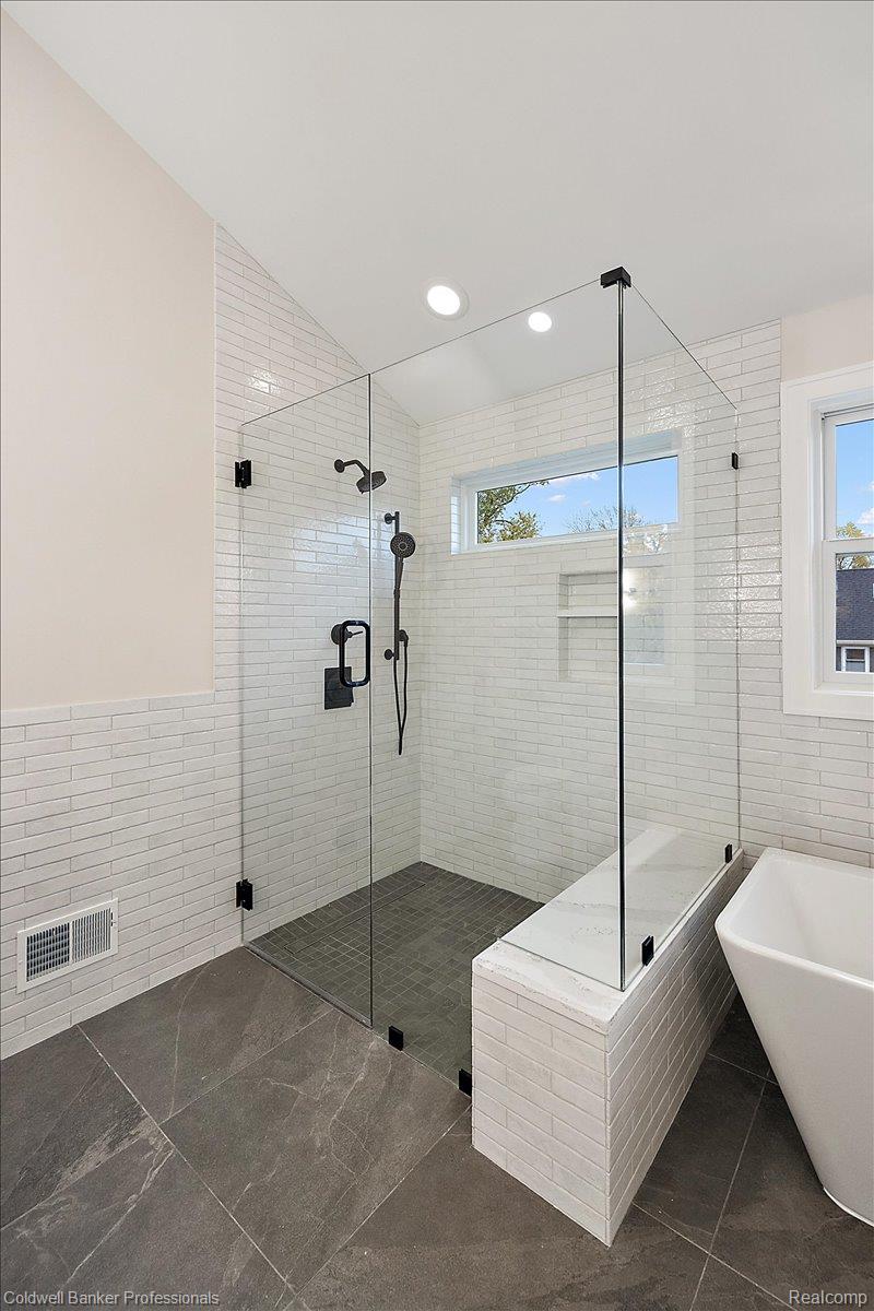 Plymouth, Michigan, 48170, United States, 4 Bedrooms Bedrooms, ,4 BathroomsBathrooms,Residential,For Sale,1986255