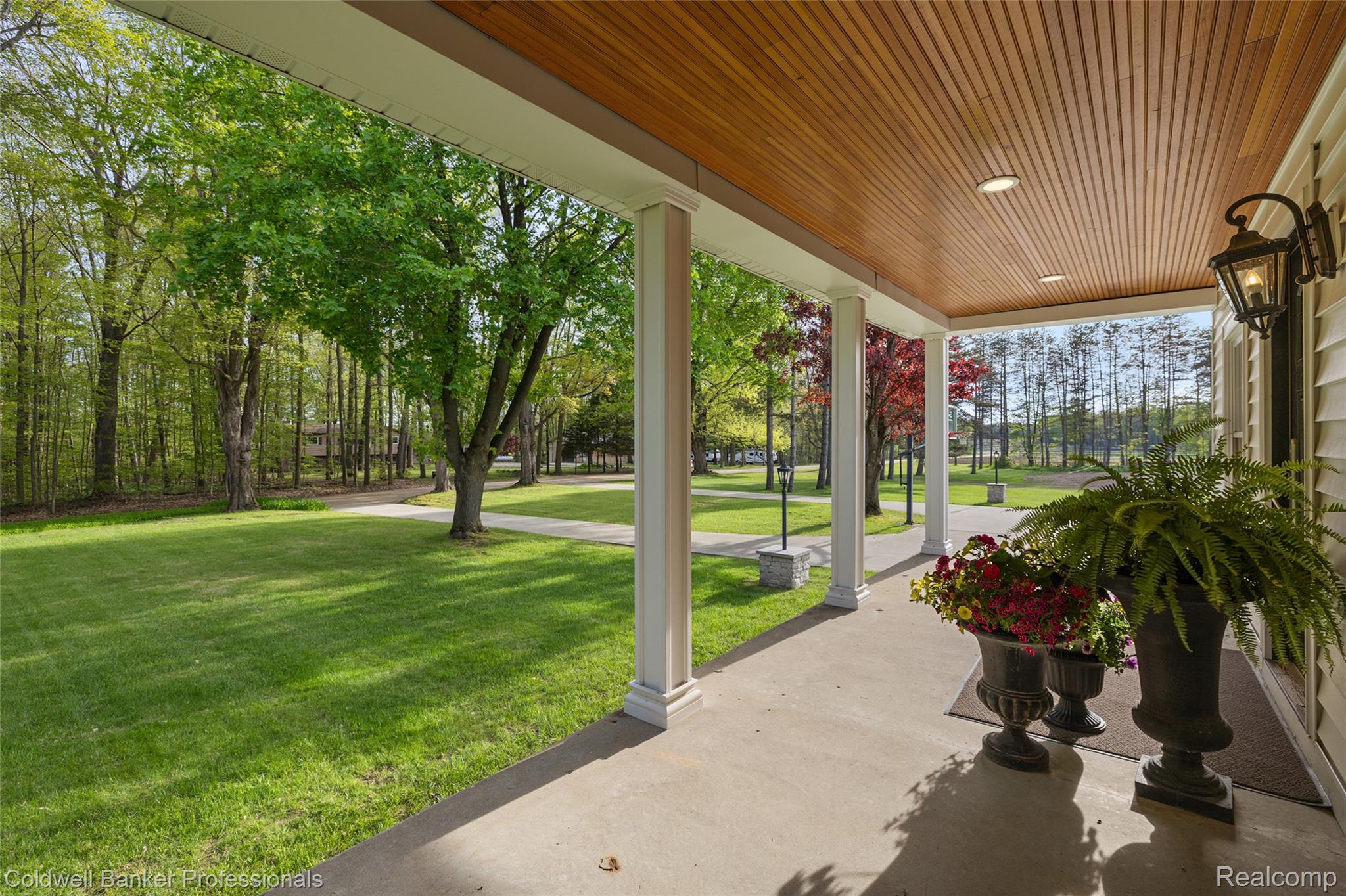 Lapeer, Michigan, 48446, United States, 3 Bedrooms Bedrooms, ,3 BathroomsBathrooms,Residential,For Sale,1907638