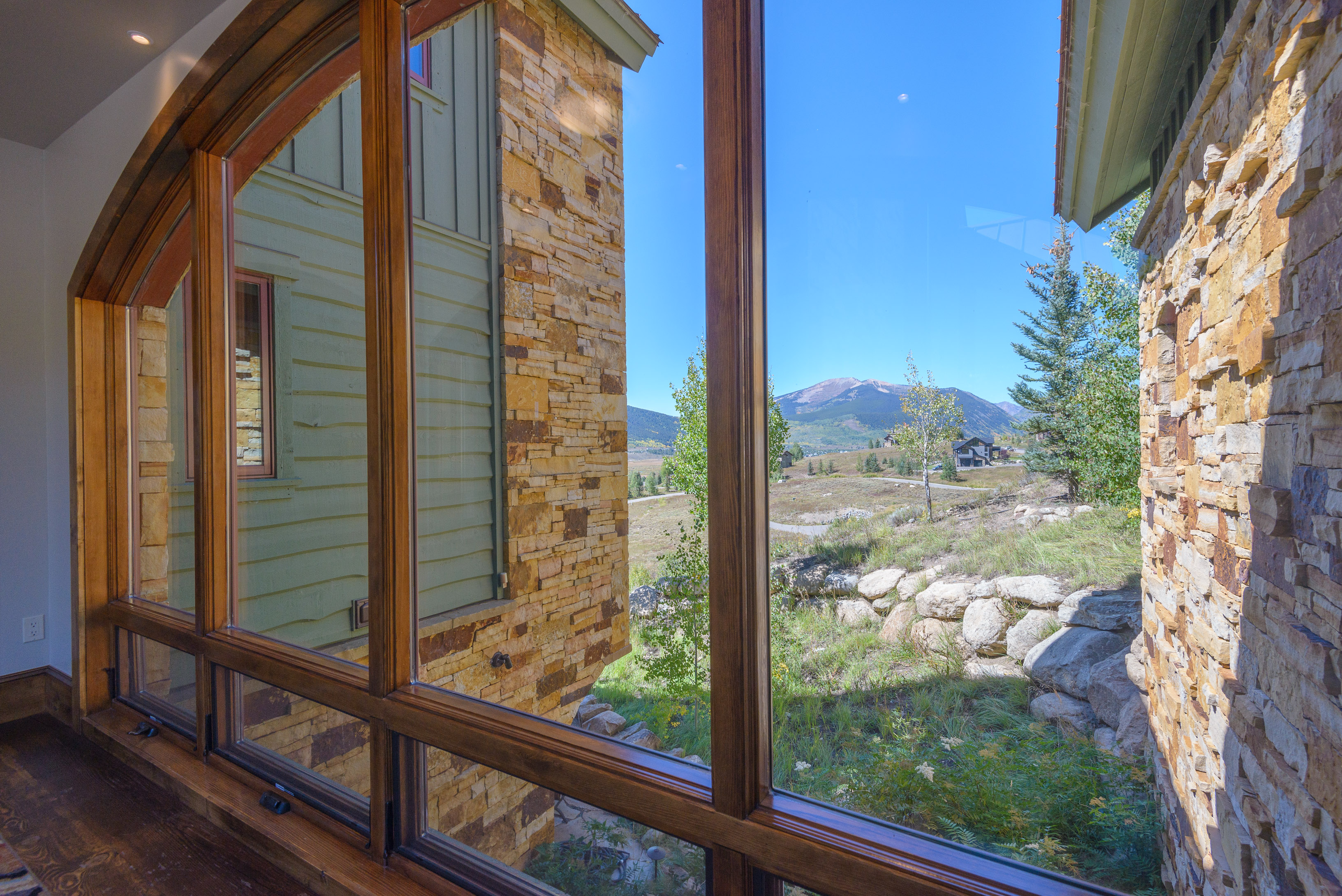Crested Butte, Colorado, 81224, United States, 4 Bedrooms Bedrooms, ,5 BathroomsBathrooms,Residential,For Sale,1746865