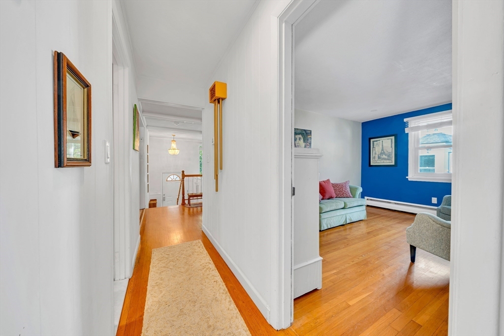 Malden, Massachusetts, 02148, United States, 3 Bedrooms Bedrooms, ,2 BathroomsBathrooms,Residential,For Sale,2005404