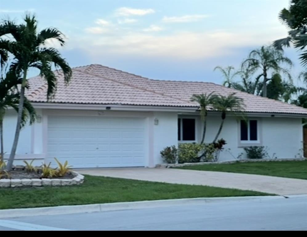 Coral Springs, Florida, 33071, United States, 3 Bedrooms Bedrooms, ,2 BathroomsBathrooms,Residential,For Sale,1973881