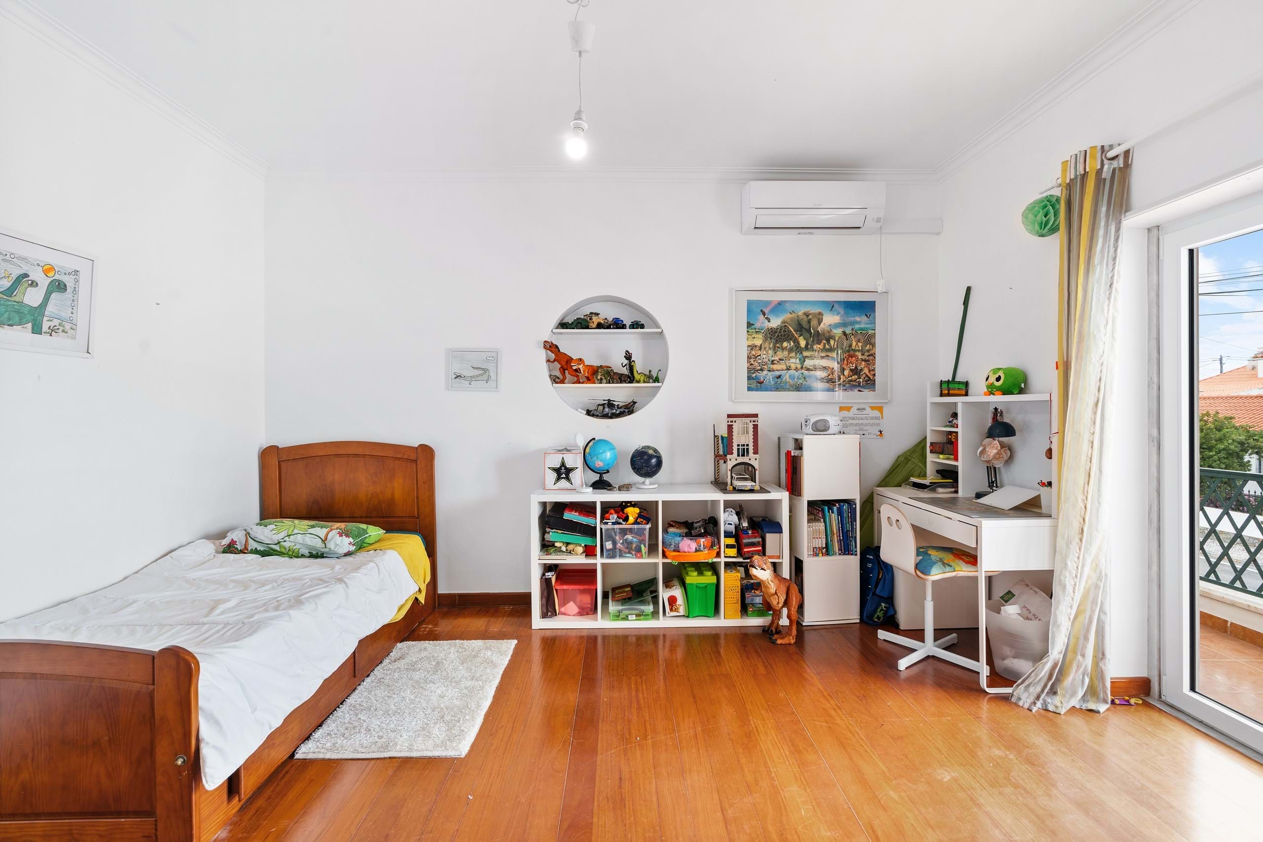 Sintra, Lisbon, 2705-8441, PT, 3 Bedrooms Bedrooms, ,3 BathroomsBathrooms,Residential,For Sale,1897650