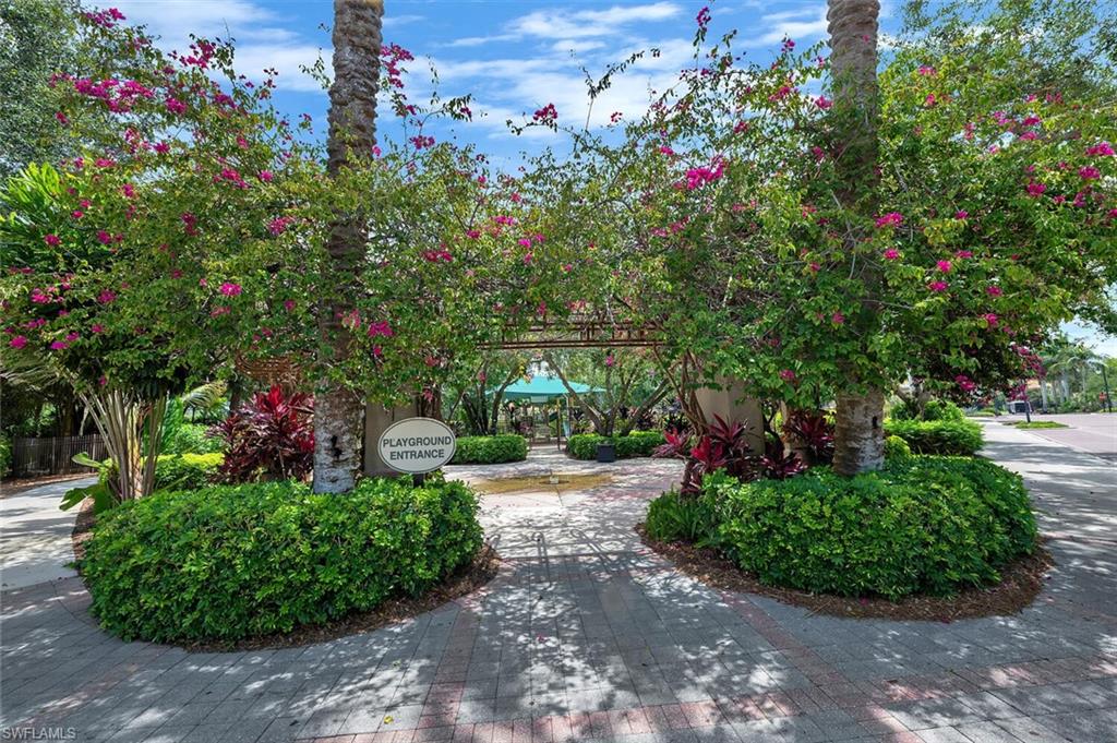 Bonita Springs, Florida, 34135, United States, 4 Bedrooms Bedrooms, ,3 BathroomsBathrooms,Residential,For Sale,1837161
