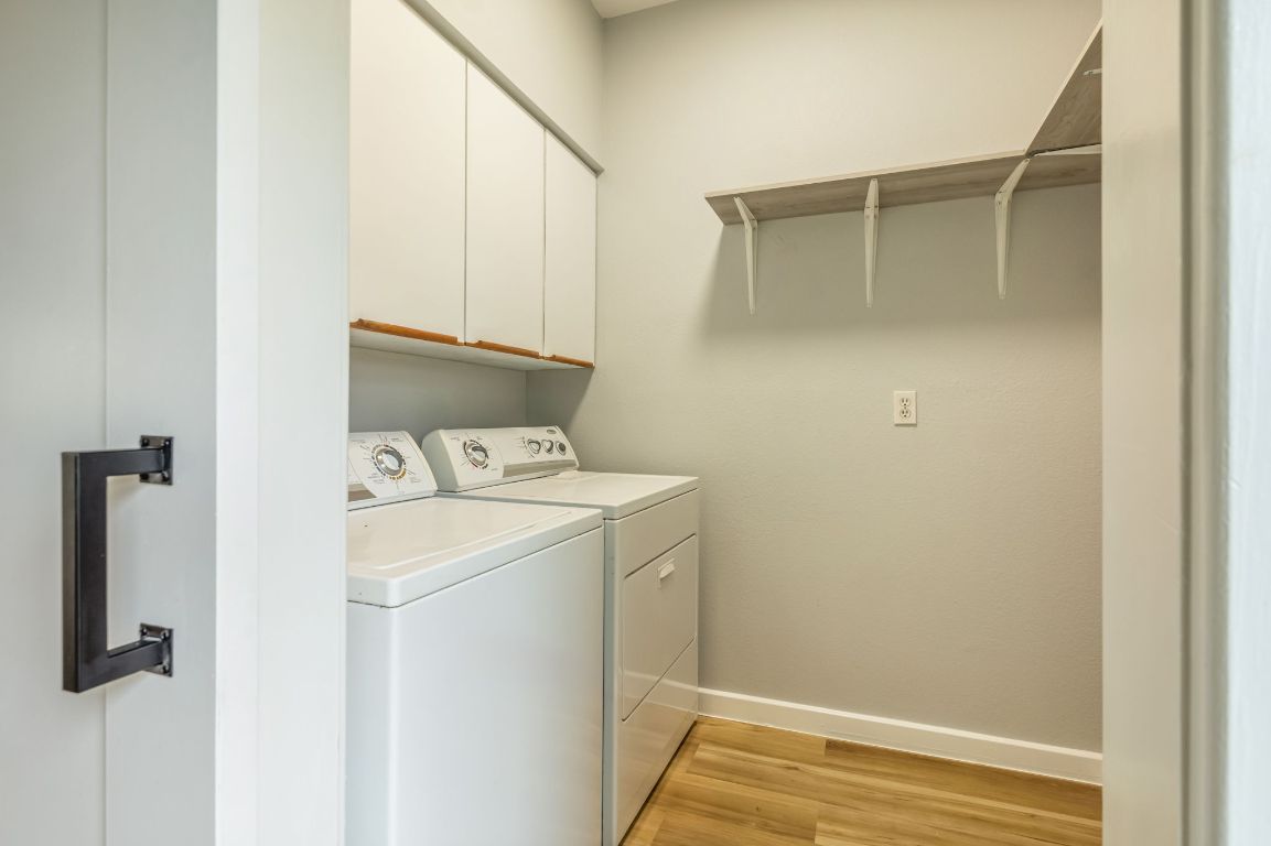 Lakeway, Texas, 78734, United States, 3 Bedrooms Bedrooms, ,3 BathroomsBathrooms,Residential,For Sale,2001853