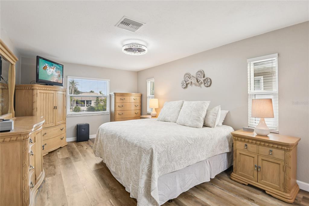 Palm Harbor, Florida, 34683, United States, 4 Bedrooms Bedrooms, ,3 BathroomsBathrooms,Residential,For Sale,2001697