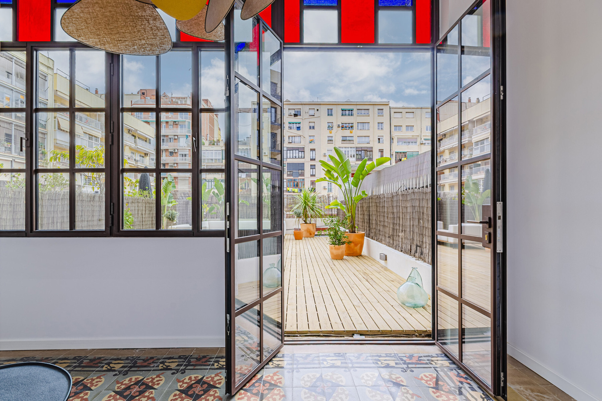  Renovated apartment with three bedrooms en suite with terrace in Eixample - 物件實景