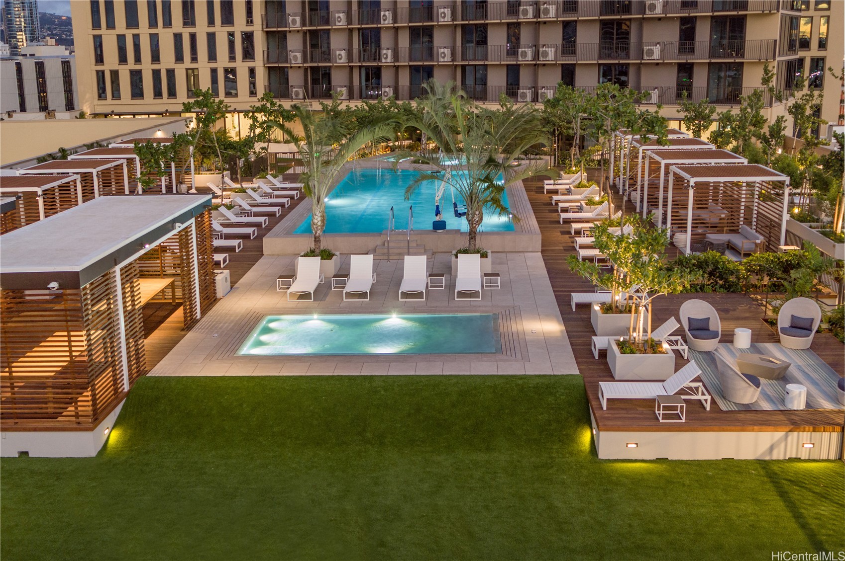 Honolulu, Hawaii, 96814, United States, ,1 BathroomBathrooms,Residential,For Sale,2003131