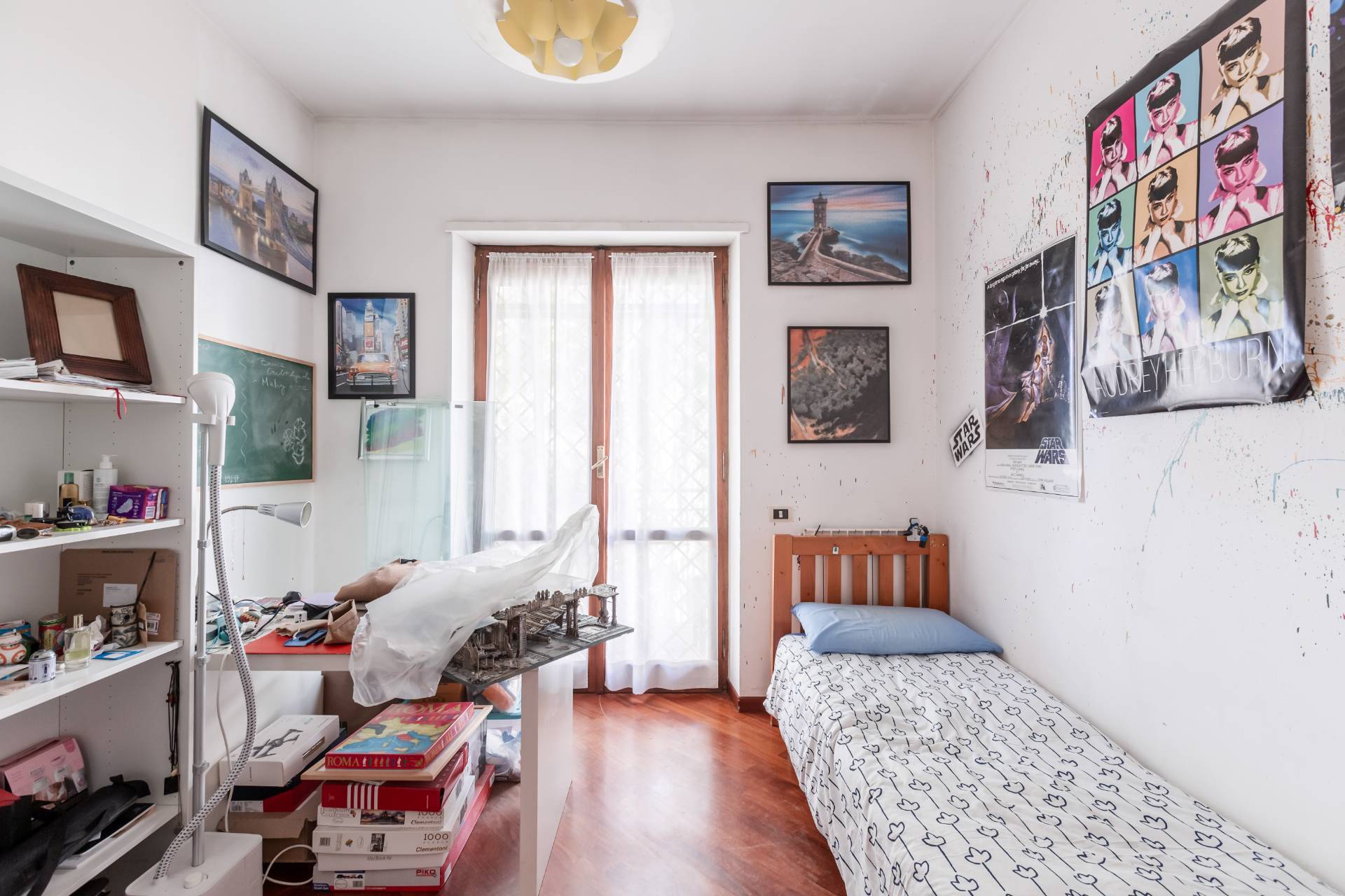 Roma, Roma, 00100, IT, 3 Bedrooms Bedrooms, ,2 BathroomsBathrooms,Residential,For Sale,1877173
